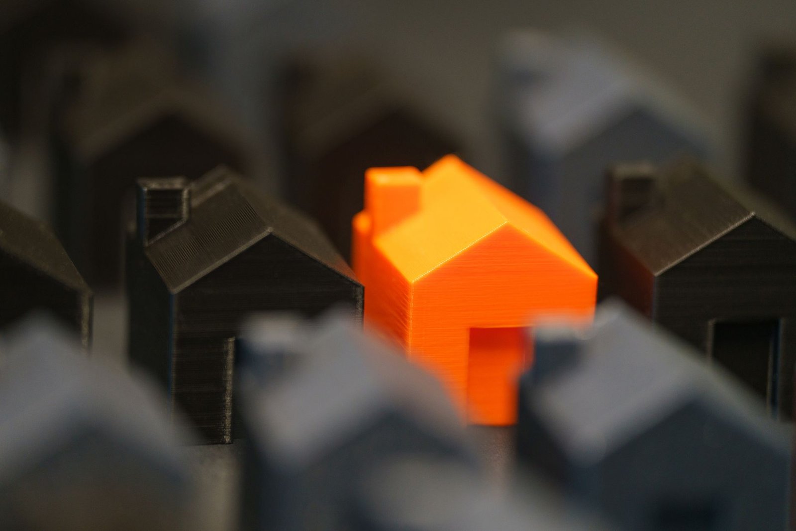 House Prices Fall: The Worst Trends in Real Estate Today